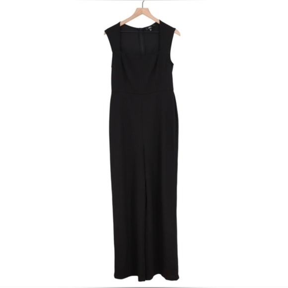 Lulus Enticing Endeavors Black Jumpsuit Small - Picture 2 of 3